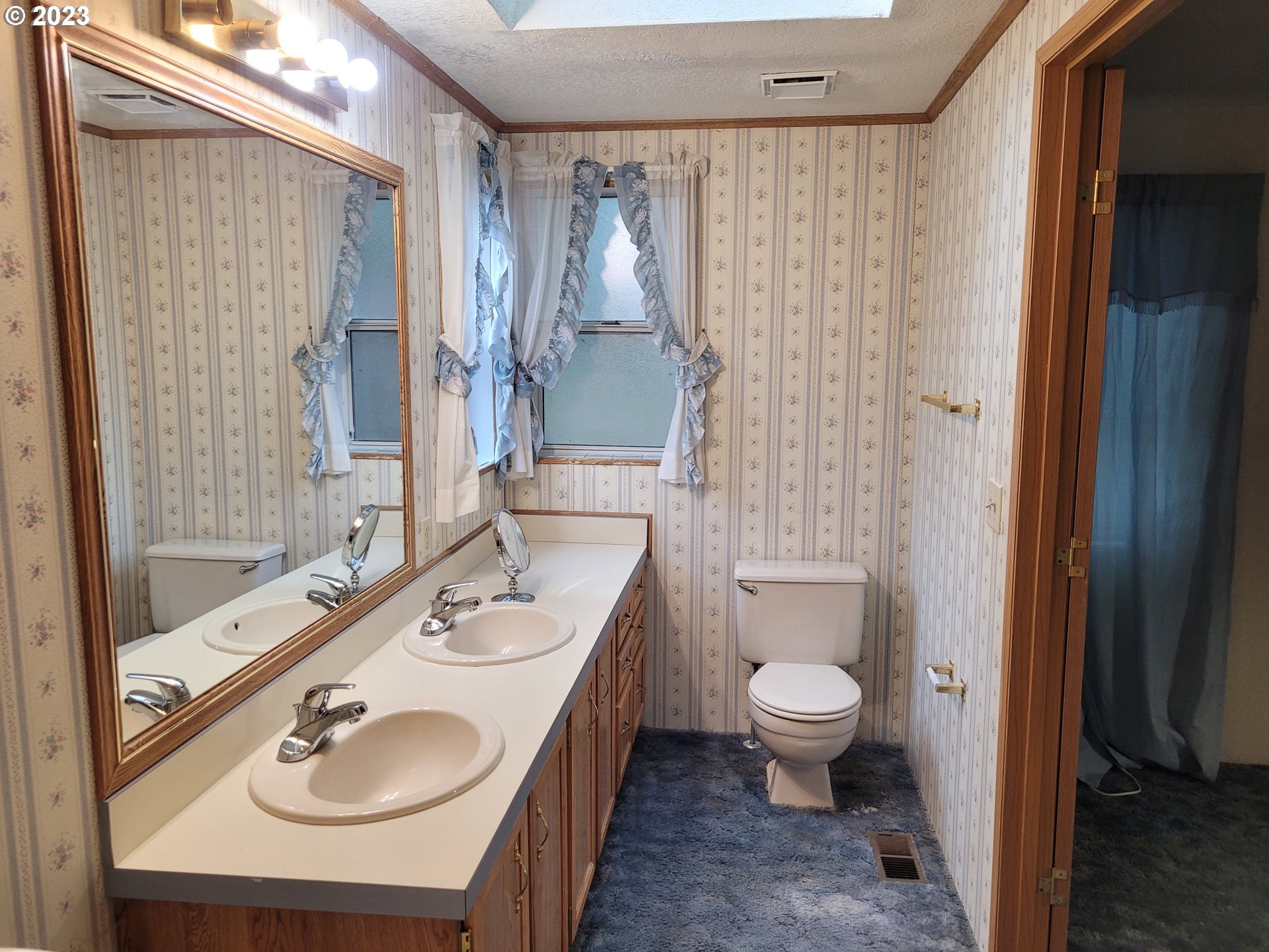 91919 George Hill Road Astoria, OR 97103 - Photo 18 of 21 Bathroom, Attached