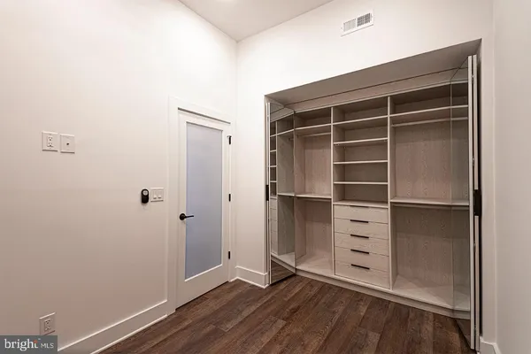 $1,912 | 1211 Bainbridge Street, Unit 3D, Philadelphia, PA 19147