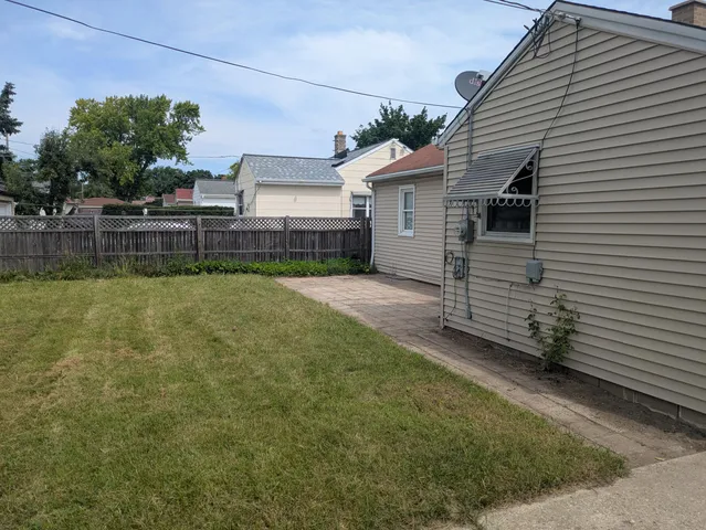 $219,900 | 5509 North 20th Street, Milwaukee, WI 53209