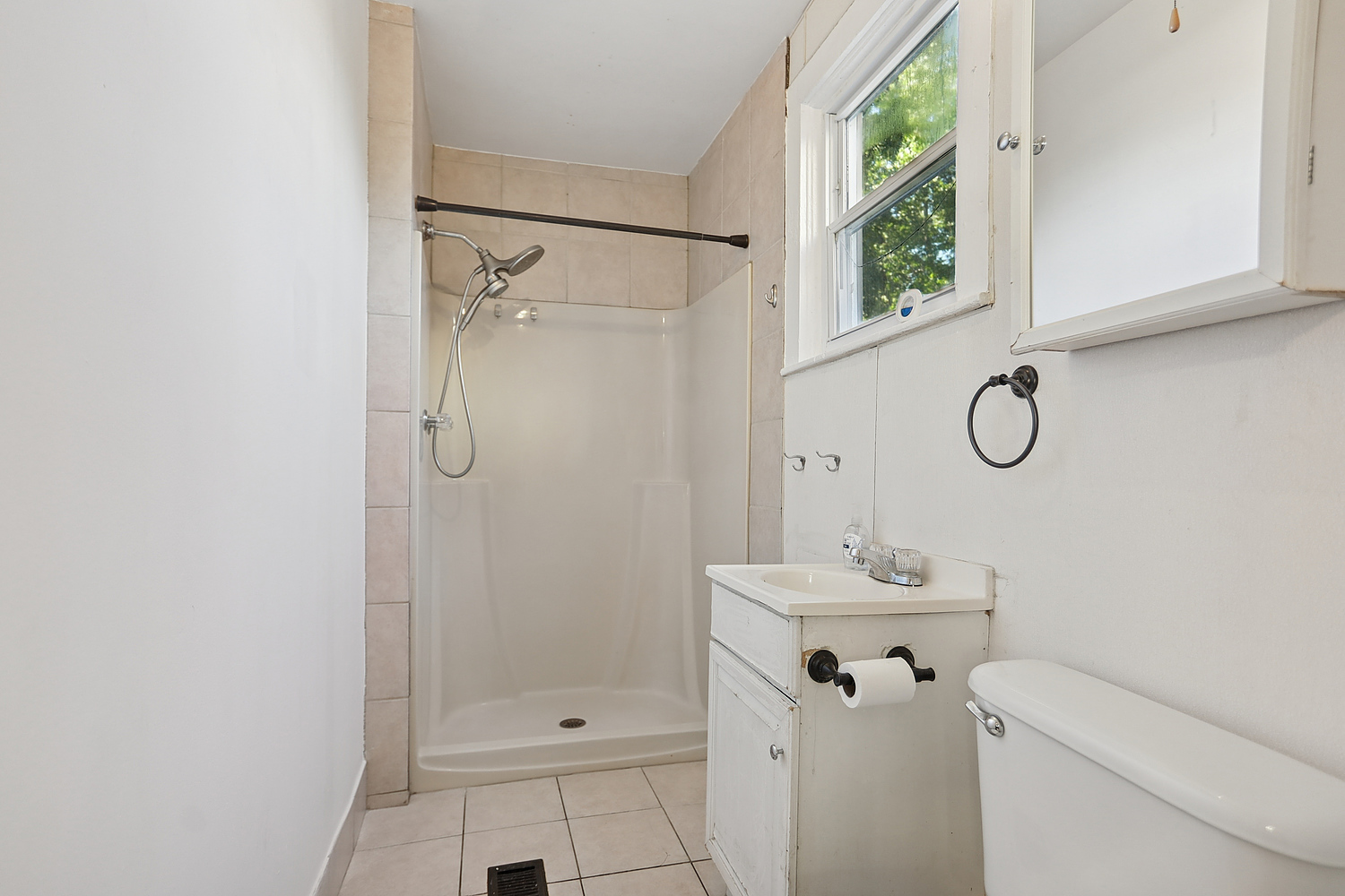 906 State Street Lemont, IL 60439 - Photo 12 of 20