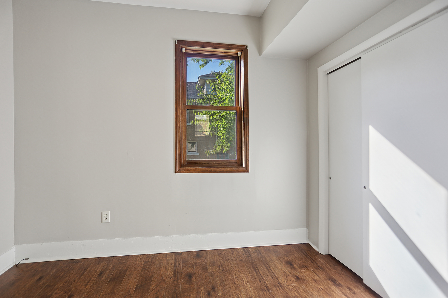 906 State Street Lemont, IL 60439 - Photo 14 of 20