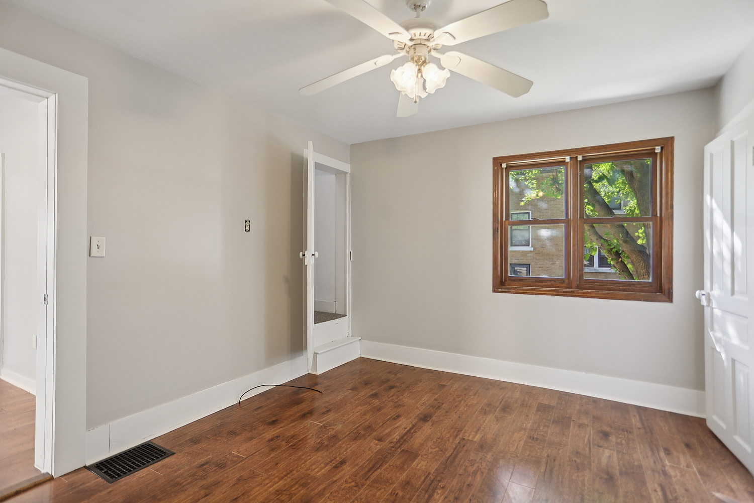 906 State Street Lemont, IL 60439 - Photo 16 of 20