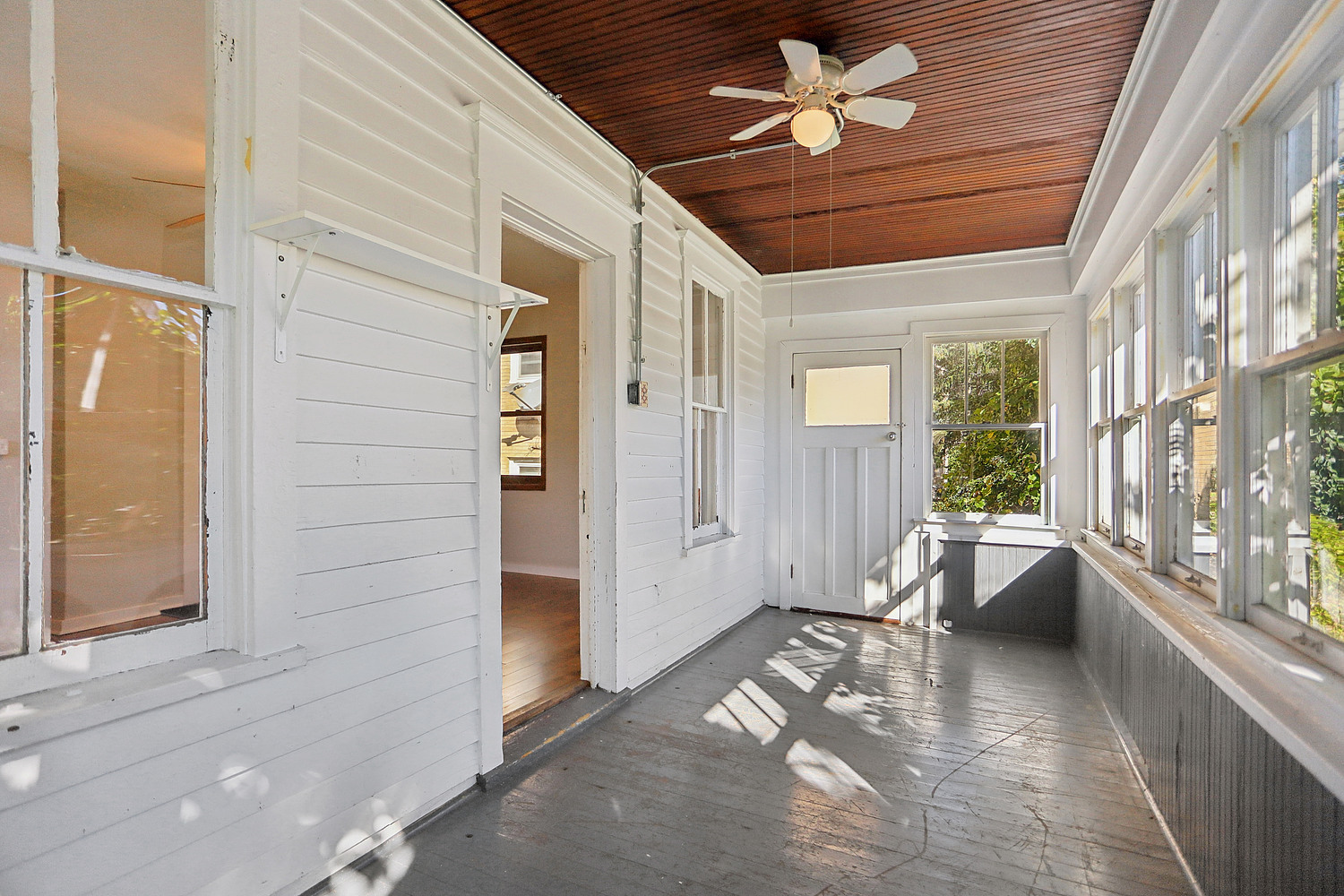 906 State Street Lemont, IL 60439 - Photo 4 of 20