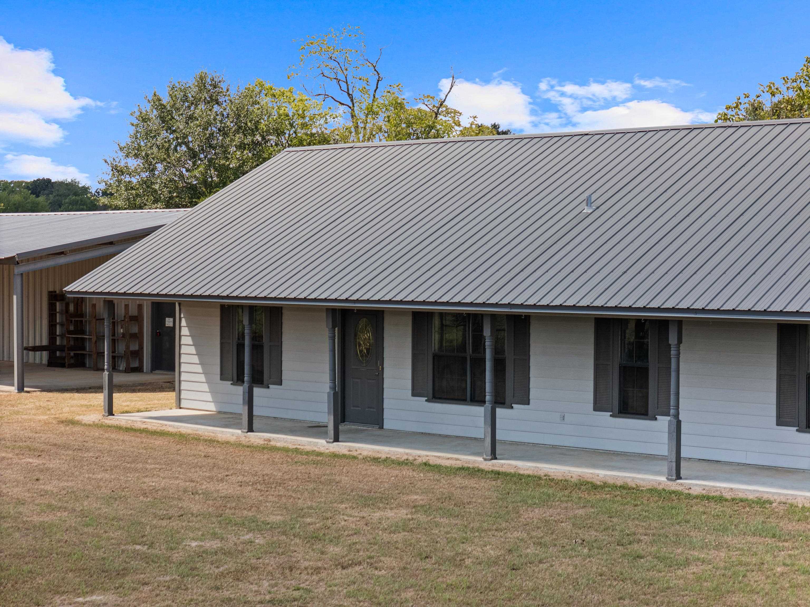 2044 Cardinal Road Gilmer, TX 75645 - Photo 11 of 42 Gallery Image 11