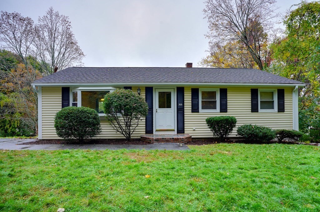 366 Butman Road Lowell, MA 01852 - Photo 2 of 20 Gallery Image 2