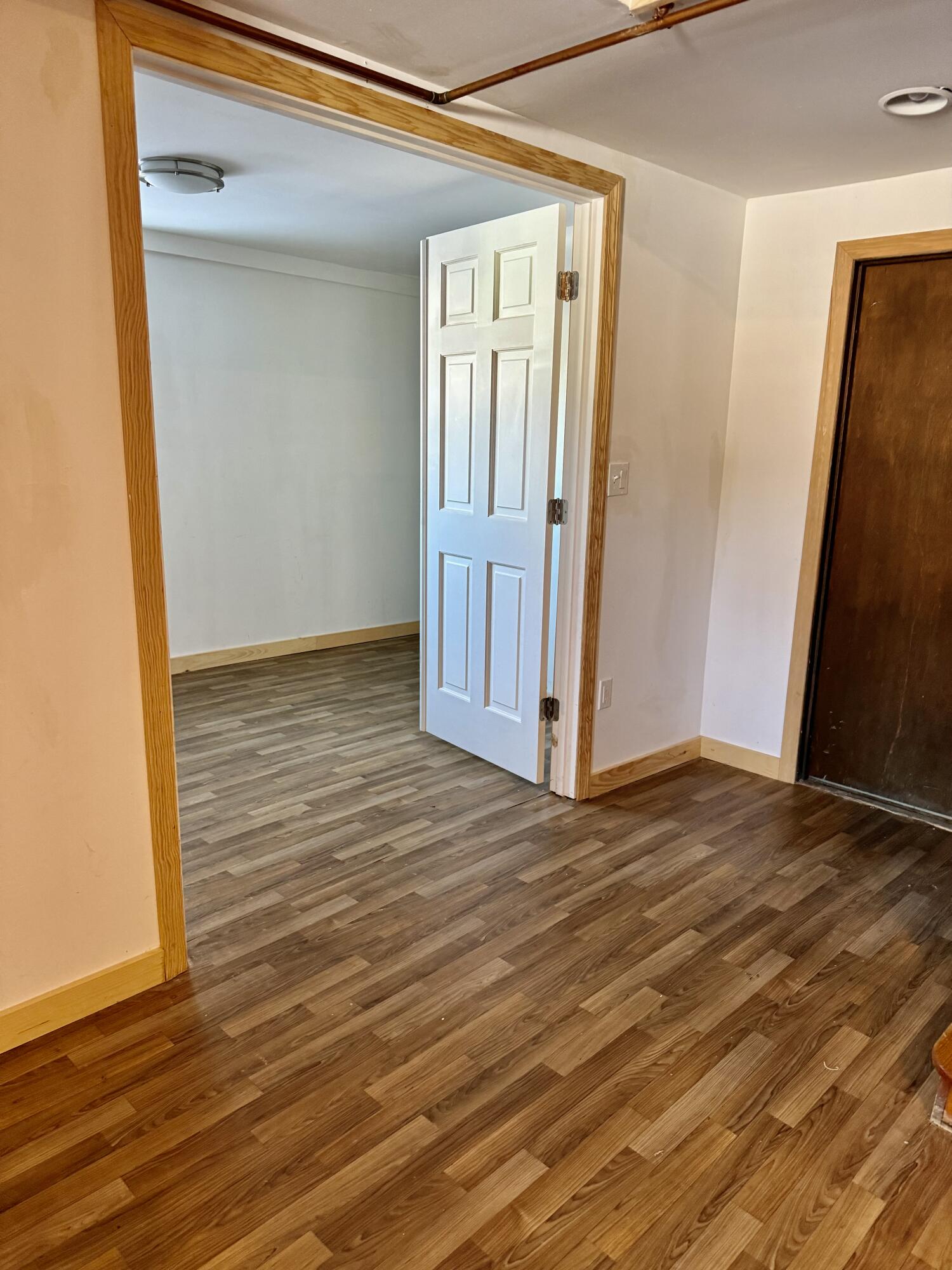 54 West Main Street Vinalhaven, ME 04863 - Photo 5 of 25