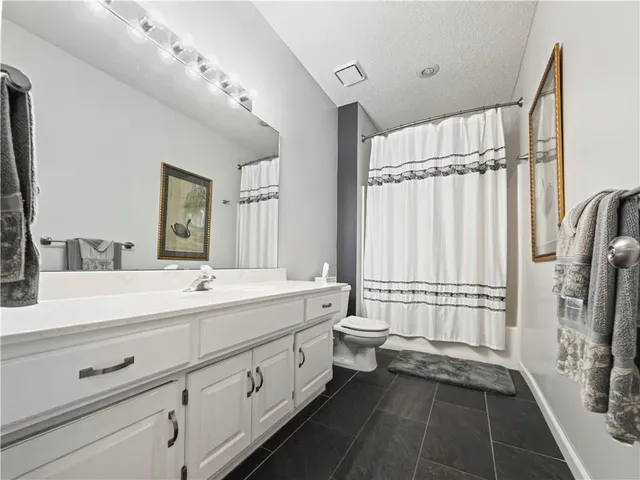 $250,000 | 4322 South Milton Drive, Independence, MO 64055