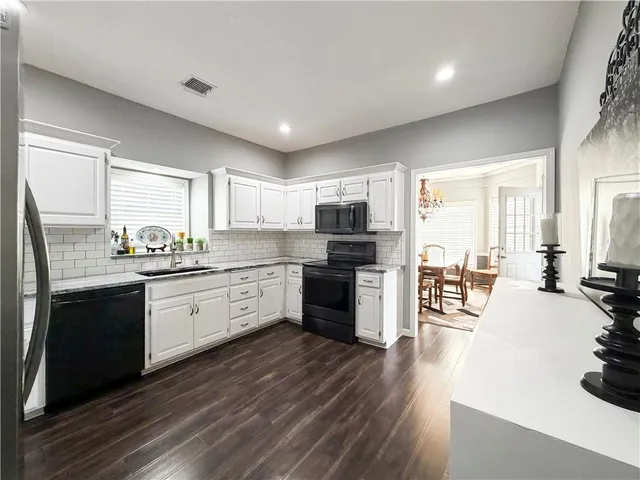 $250,000 | 4322 South Milton Drive, Independence, MO 64055