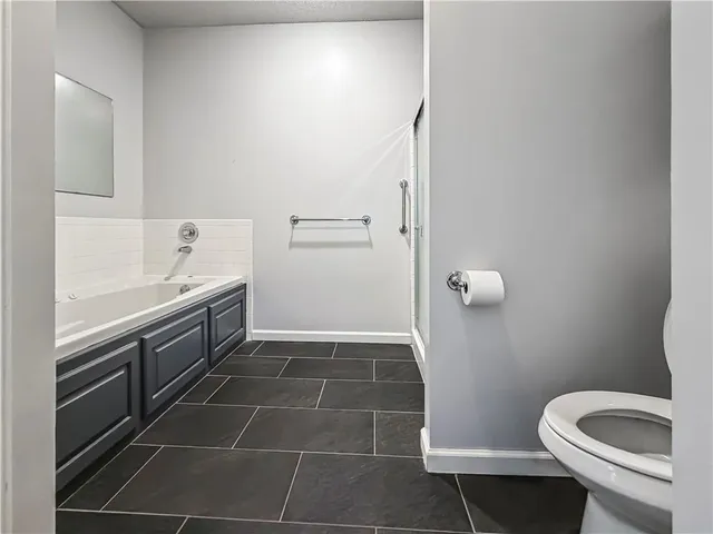 $250,000 | 4322 South Milton Drive, Independence, MO 64055