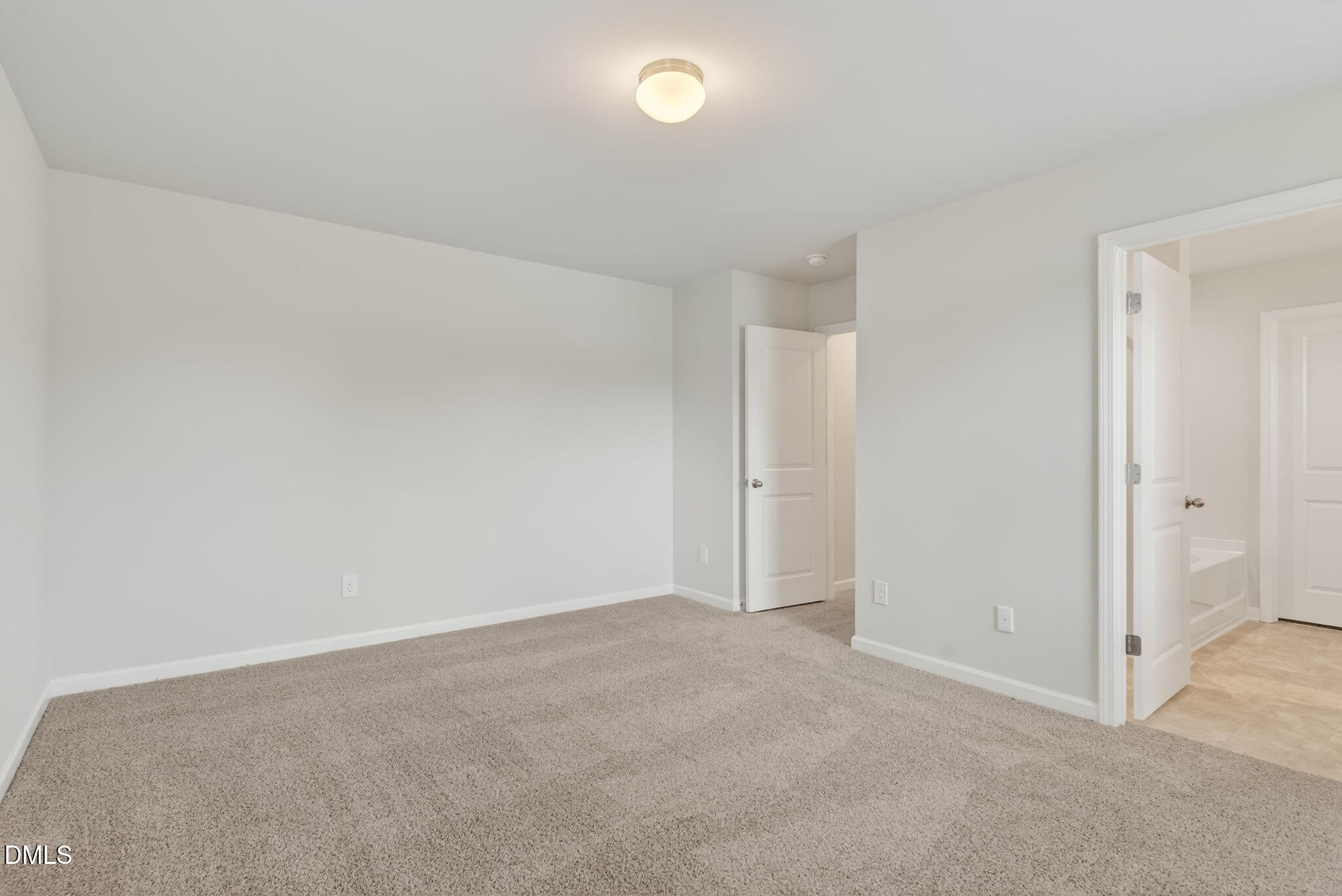 1492 Erwin Road Dunn, NC 28334 - Photo 18 of 34 18-web-or-mls-DSC04022