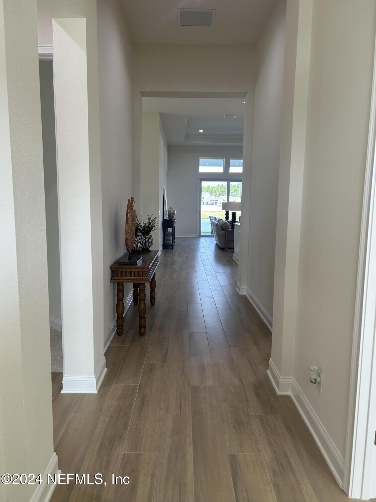 363 Navigators Road St. Johns, FL 32259 - Photo 2 of 22 Foyer