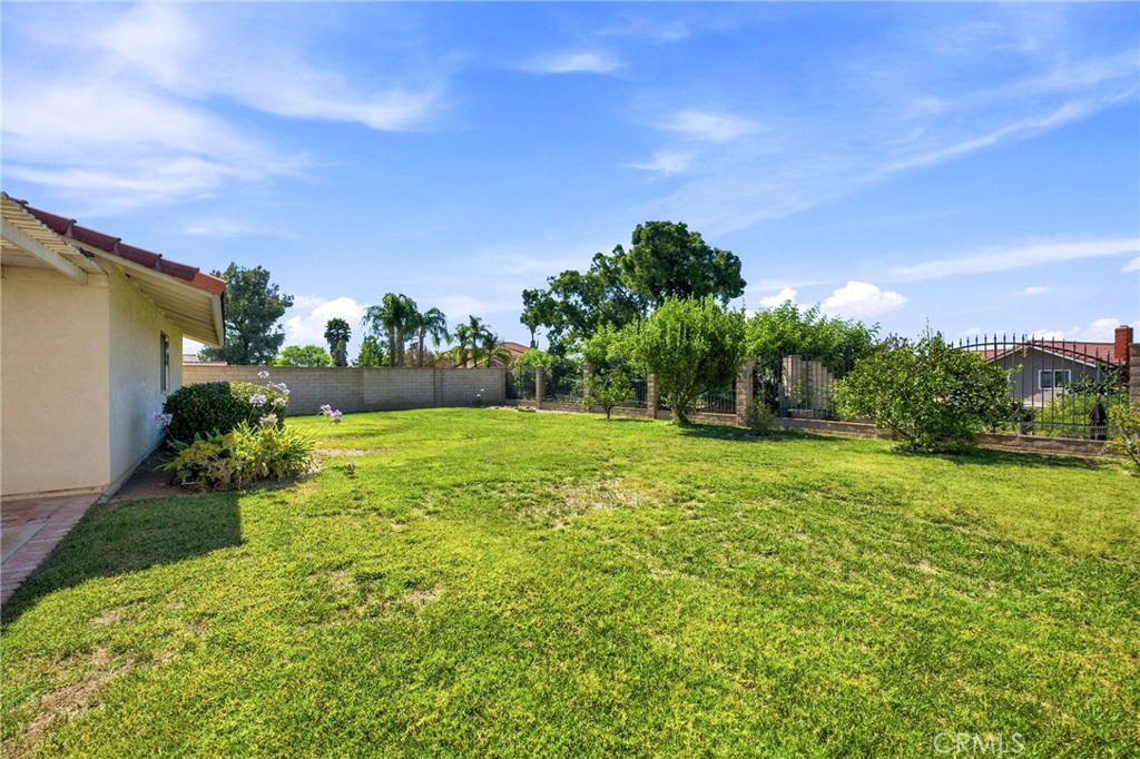 1246 Versailles Circle Riverside, CA 92506 - Photo 36 of 50