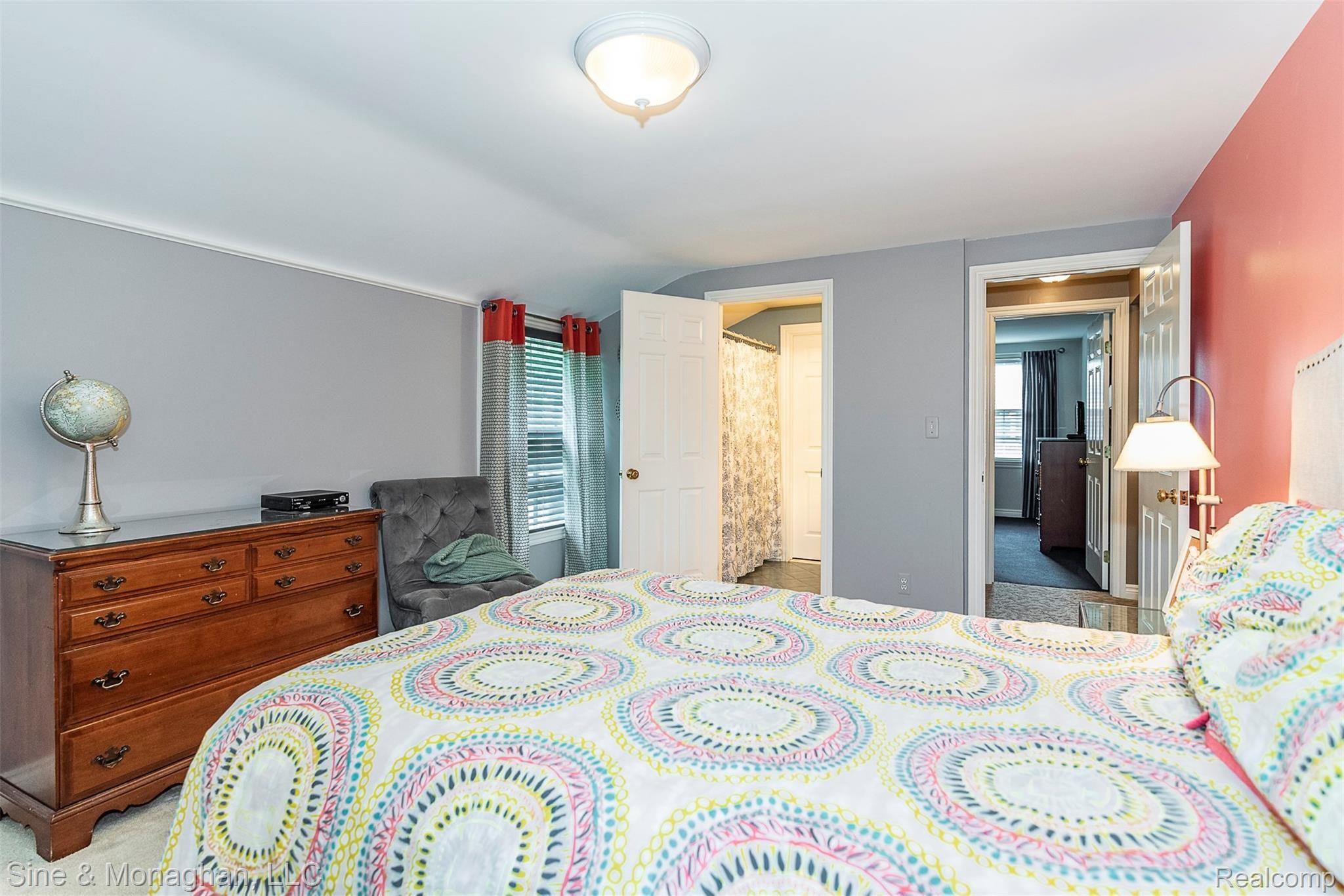 1071 North Oxford Road Grosse Pointe, MI 48236 - Photo 27 of 38 DSC_7945.jpg