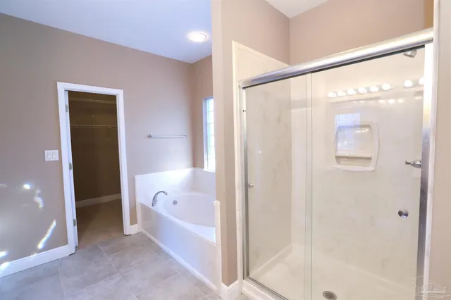 $2,295 | 4005 Indigo Drive, Pensacola, FL 32507