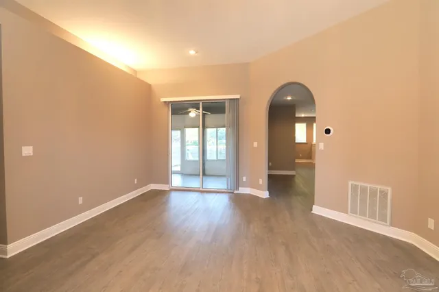 $2,295 | 4005 Indigo Drive, Pensacola, FL 32507