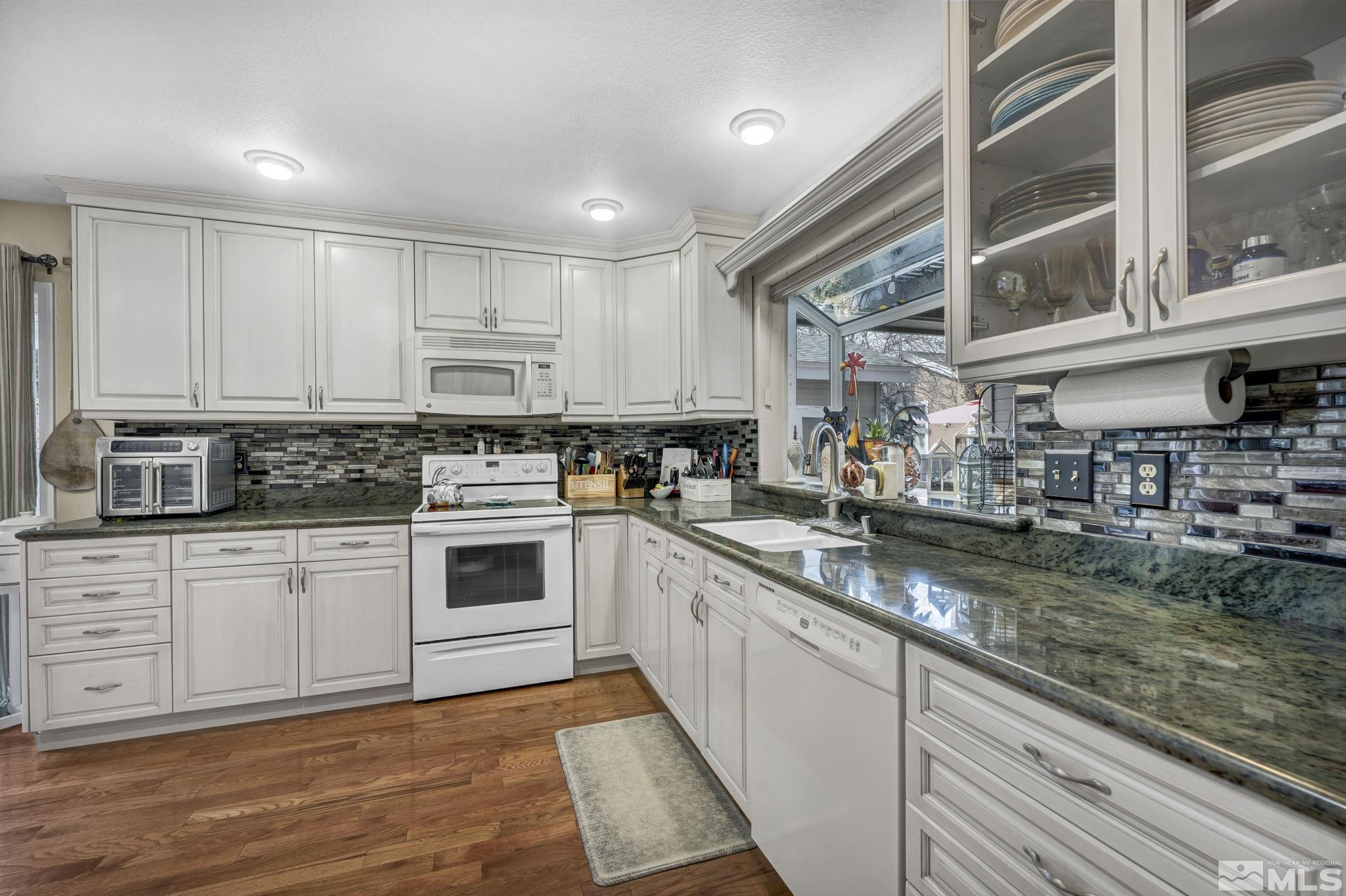 3325 Spring Creek Circle Reno, NV 89509 - Photo 11 of 14 Photo 11