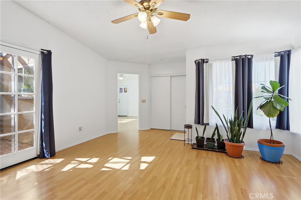 29350 Murrieta Road Menifee, CA 92586 - Photo 9 of 31 a view of a room with gym equipment