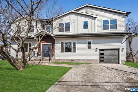 $1,550,000 | 229 Sutton Place, New Milford, NJ 07646