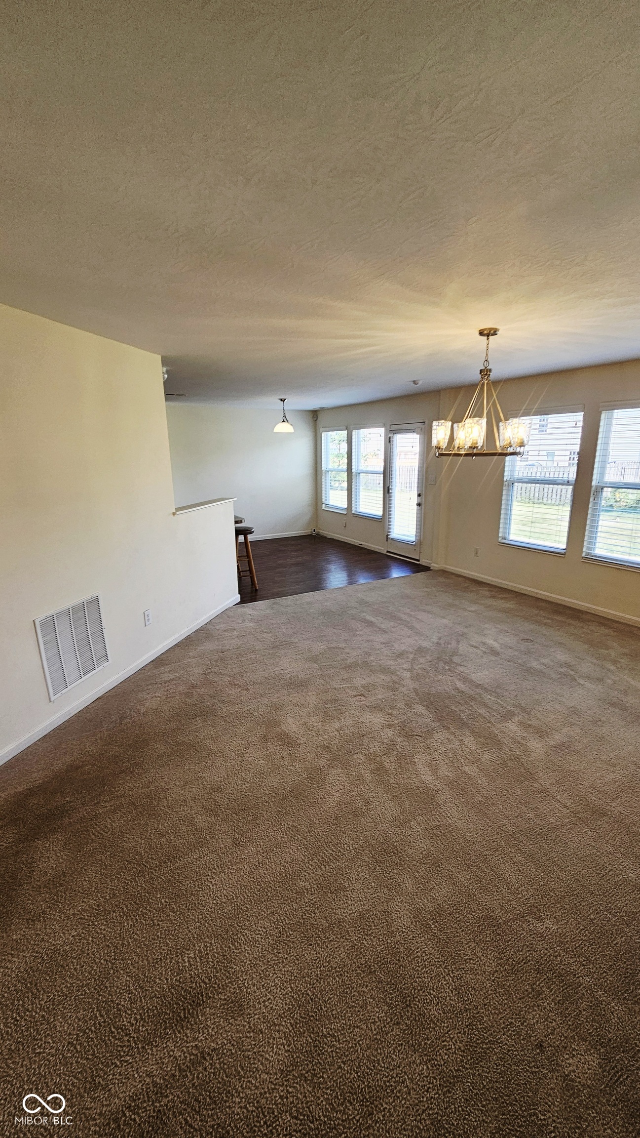 2415 Cabin Hill Road Indianapolis, IN 46229 - Photo 6 of 27