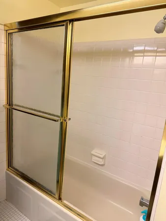 $225,000 | 32602 Barclay Square, Warren, MI 48093