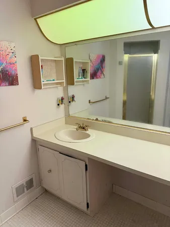 $225,000 | 32602 Barclay Square, Warren, MI 48093