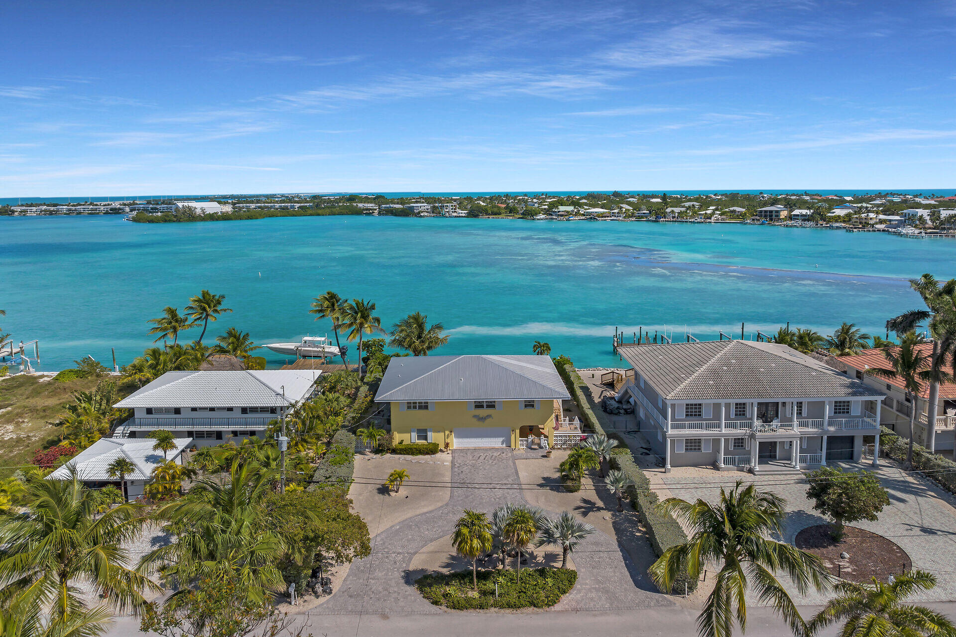 417 Harbour Drive Marathon, FL 33050 - Photo 2 of 44 417 Harbour Dr.