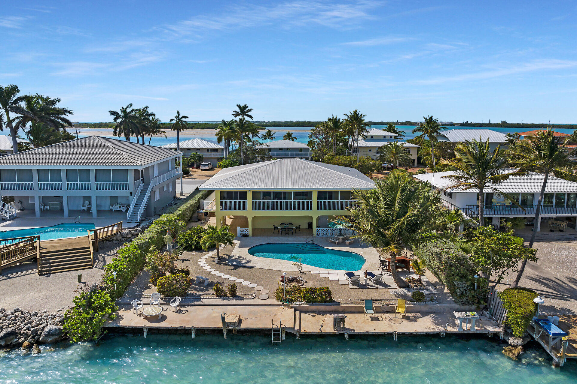 417 Harbour Drive Marathon, FL 33050 - Photo 40 of 44 Rear View