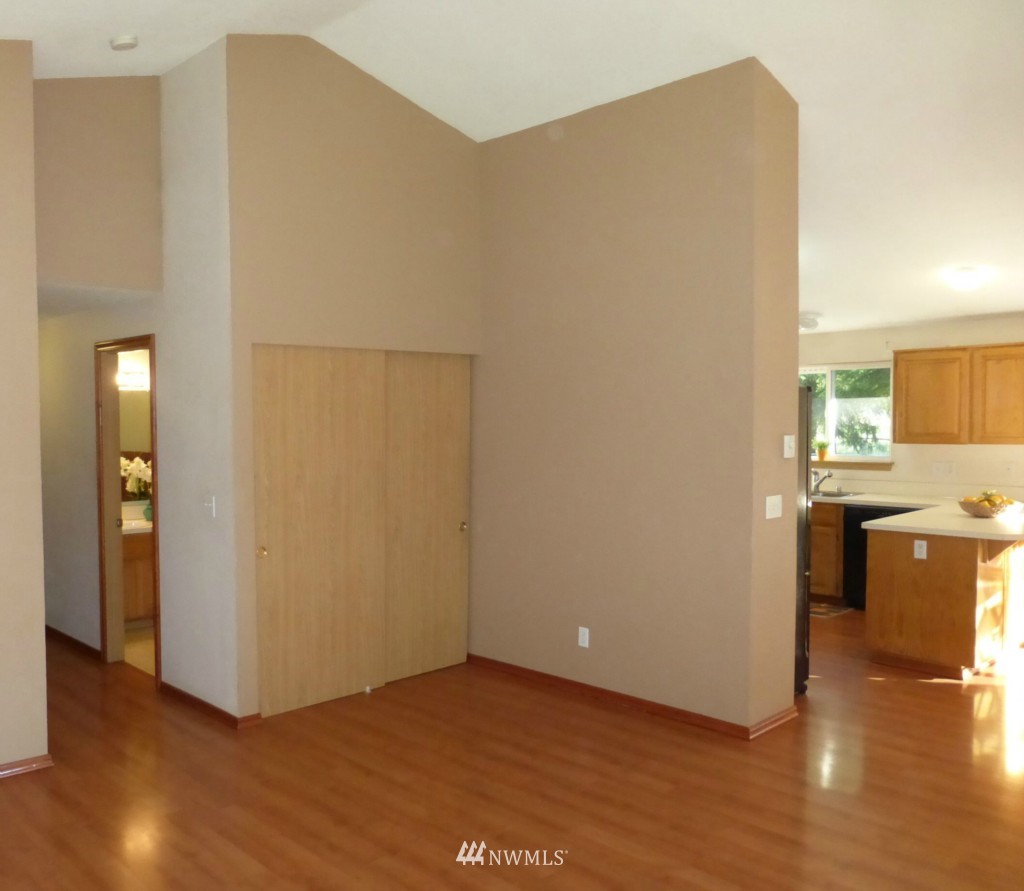 7825 187th Avenue Southwest Rochester, WA 98579 - Photo 14 of 24