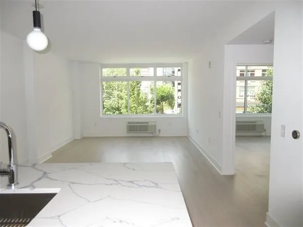$4,695 | 1400 Hudson Street, Unit 220, Hoboken, NJ 07030