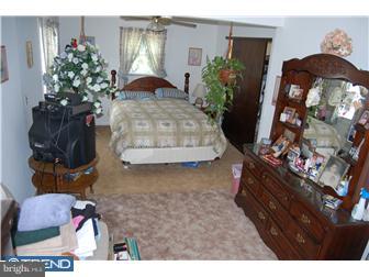 44 Collins Road Hamilton, NJ 08619 - Photo 6 of 12