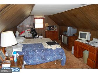 44 Collins Road Hamilton, NJ 08619 - Photo 7 of 12