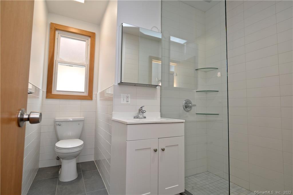 361 Gregory Street, Unit 1 Bridgeport, CT 06604 - Photo 23 of 35