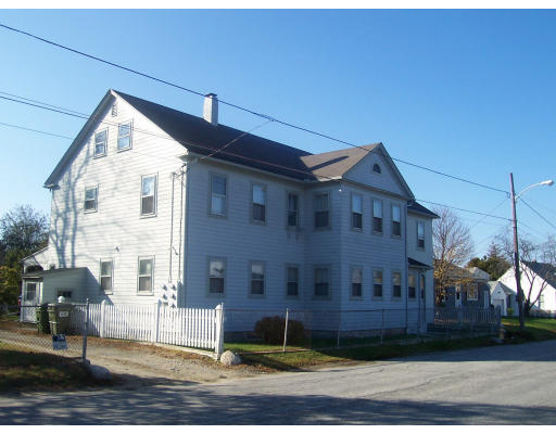38 Ray Street Webster, MA 01570 - Photo 5 of 8 Gallery Image 5