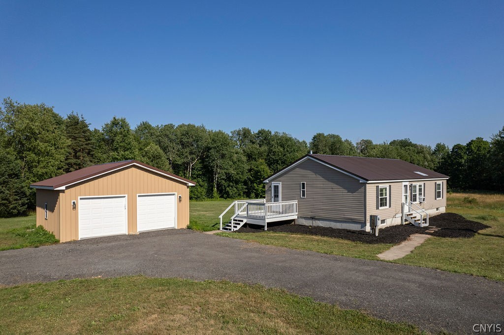 134 Hanley Road Granby, NY 13069 - Photo 36 of 46