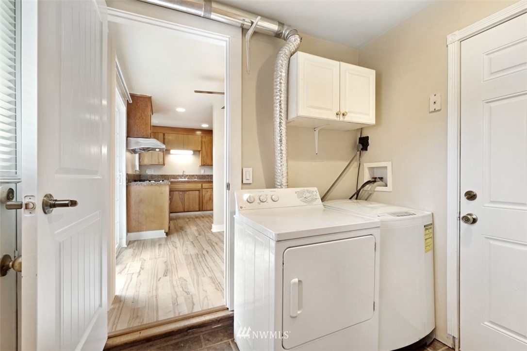 10811 Southeast 180th Place Renton, WA 98055 - Photo 15 of 25 Gallery Image 15