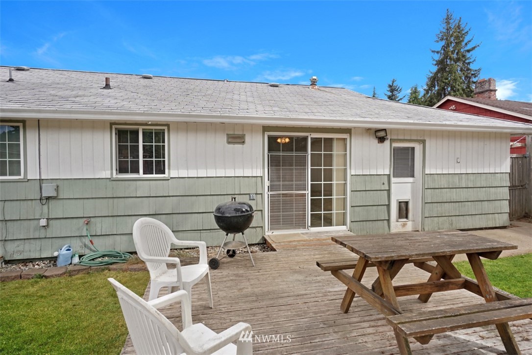 10811 Southeast 180th Place Renton, WA 98055 - Photo 19 of 25 Gallery Image 19