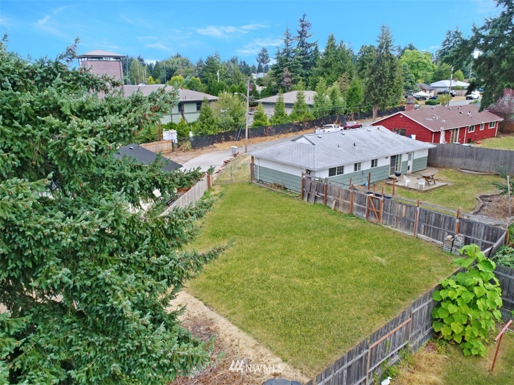 10811 Southeast 180th Place Renton, WA 98055 - Photo 25 of 25 Gallery Image 25