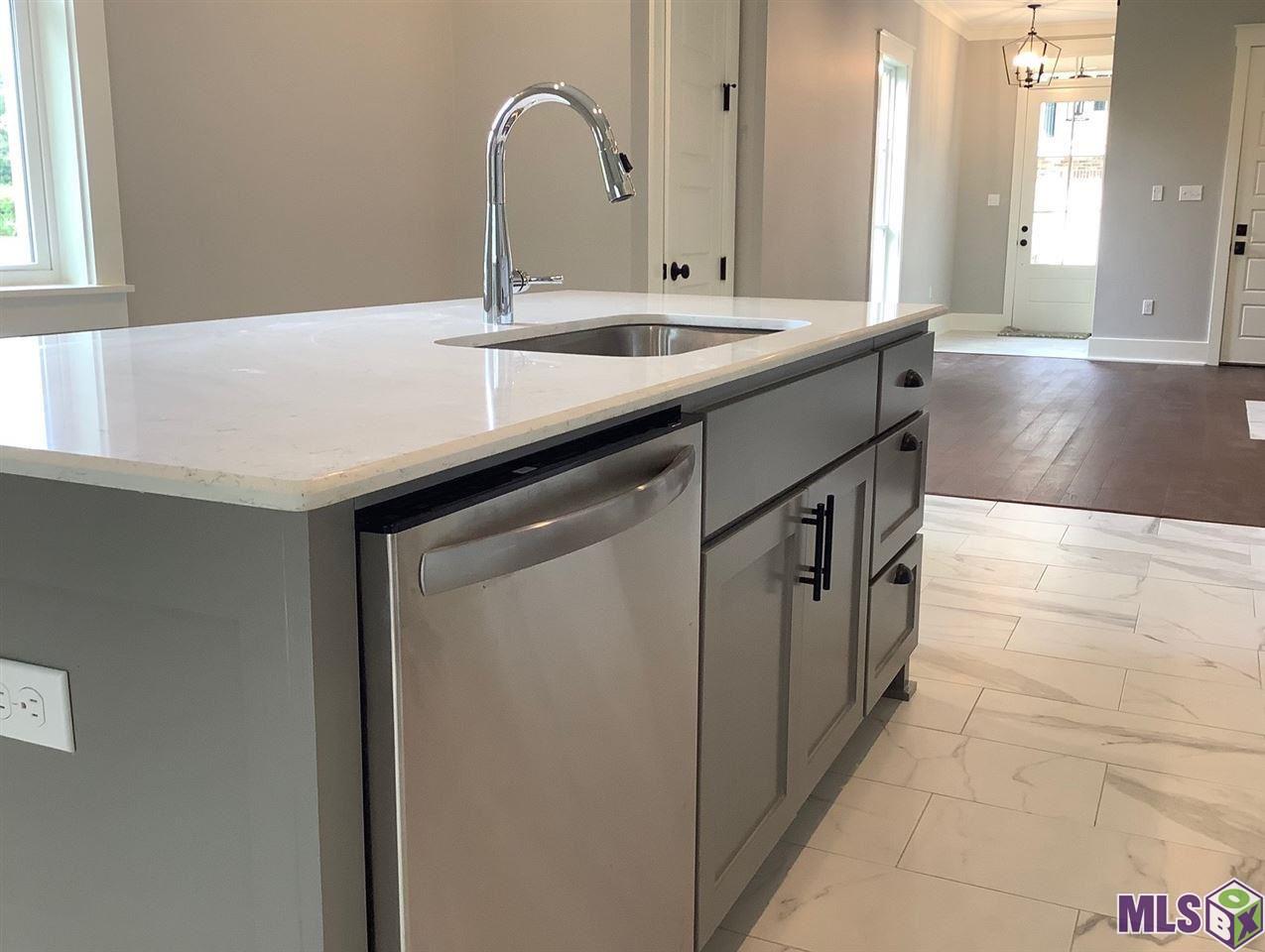 335 St Thomas Lane Baton Rouge, LA 70806 - Photo 3 of 6 Gallery Image 3