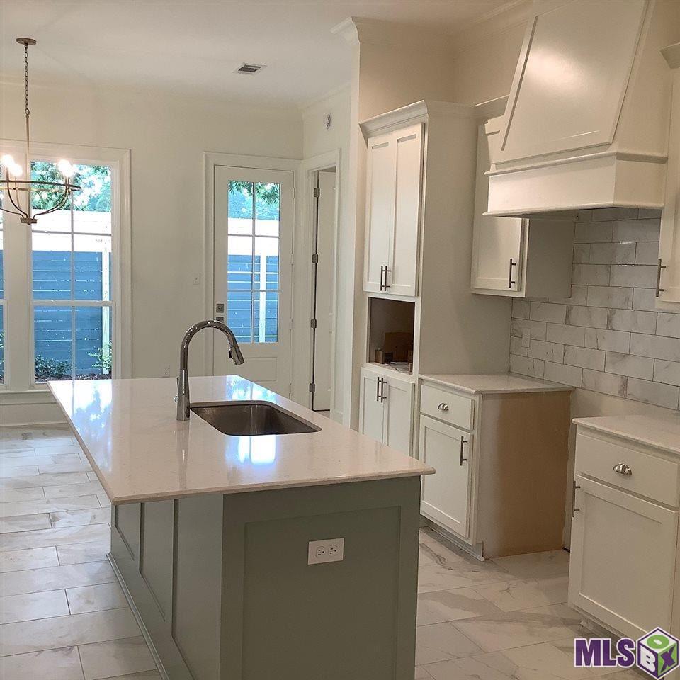 335 St Thomas Lane Baton Rouge, LA 70806 - Photo 4 of 6 Gallery Image 4