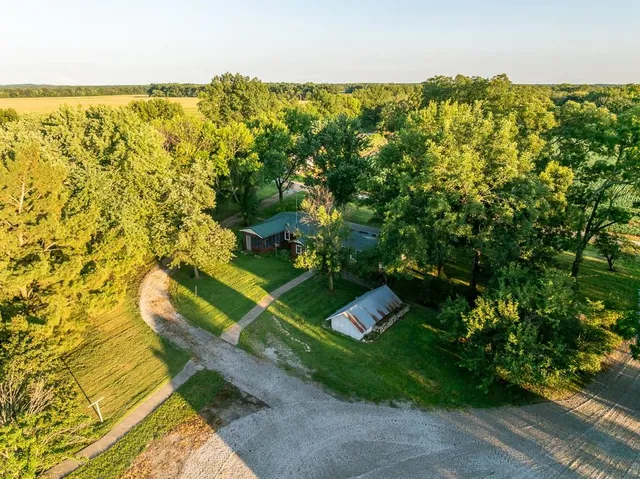 $279,000 | 3497 Southwest County Road 1067, Butler, MO 64730