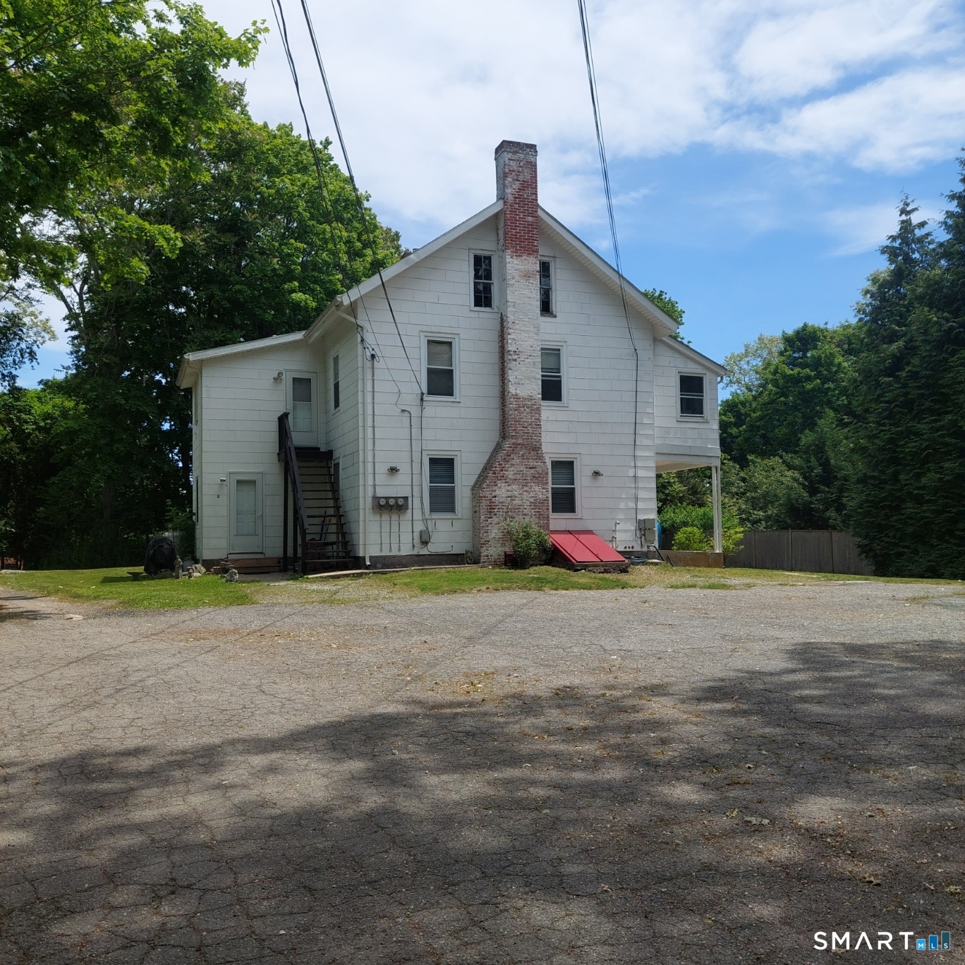 89 Ridgewood Avenue, Unit 3 Waterford, CT 06385 - Photo 2 of 9