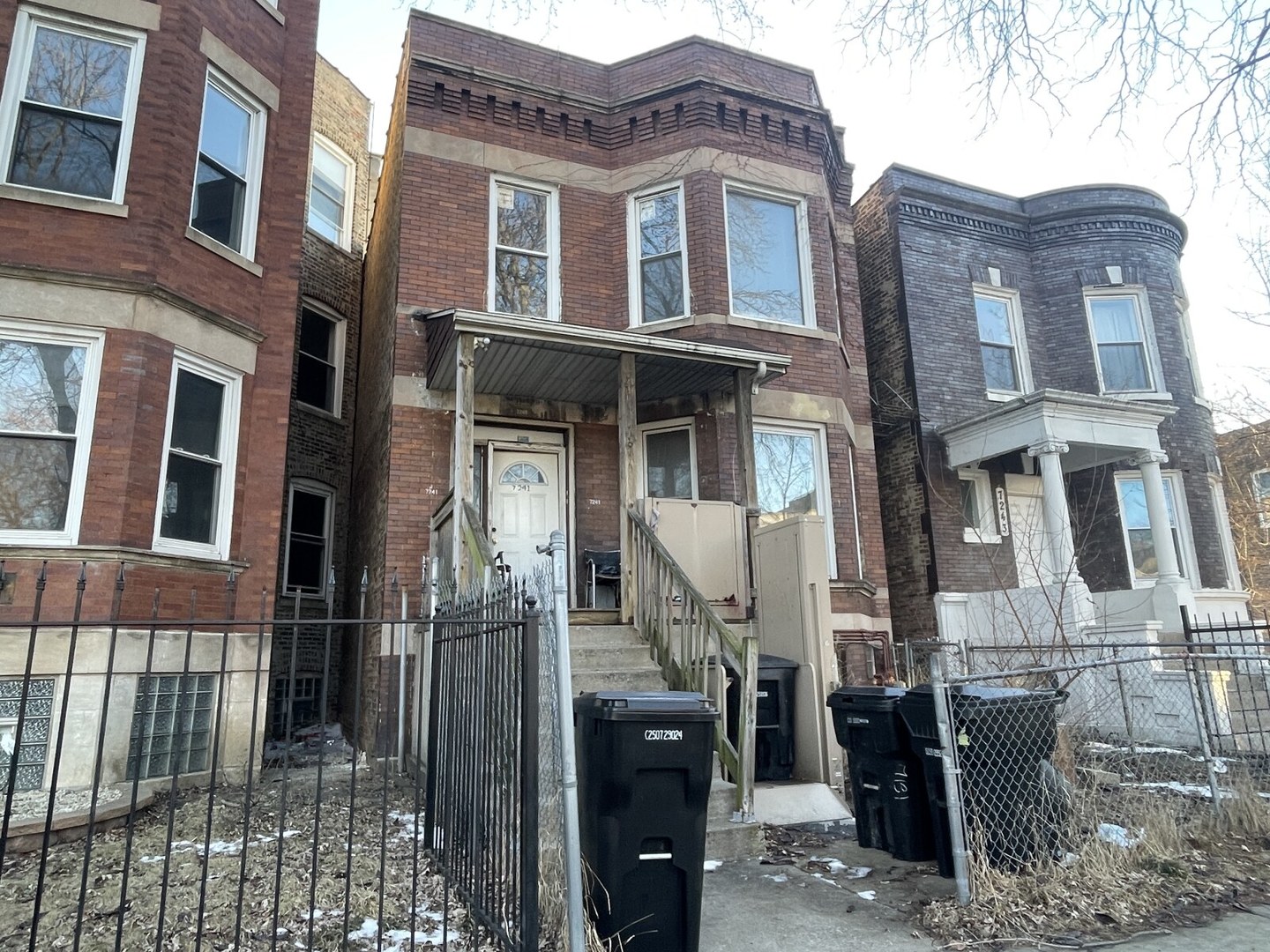 7241 South Yale Avenue Chicago, IL 60621 - Photo 5 of 10