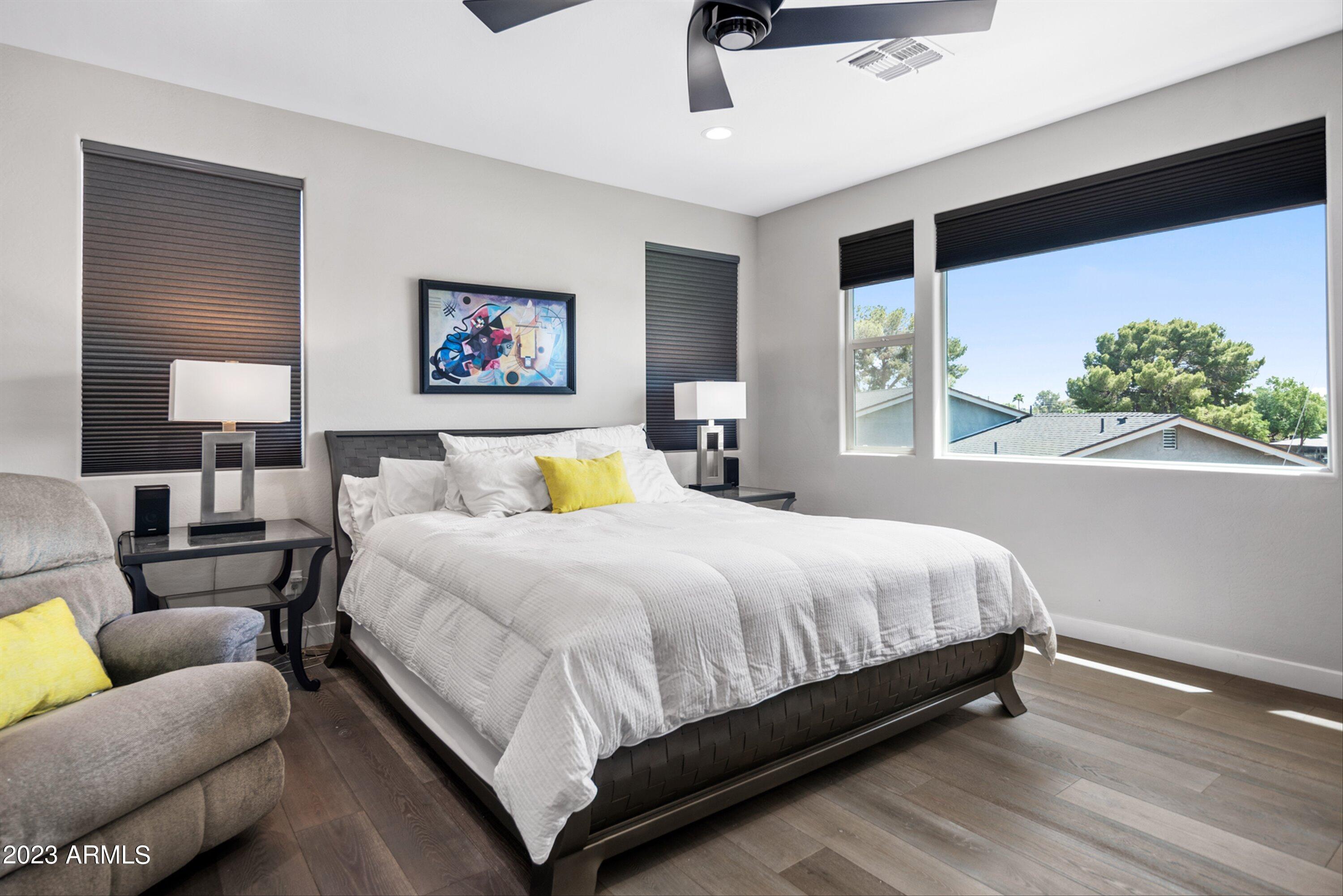 1555 East Ocotillo Road, Unit 8 Phoenix, AZ 85014 - Photo 31 of 54 Primary Bedroom