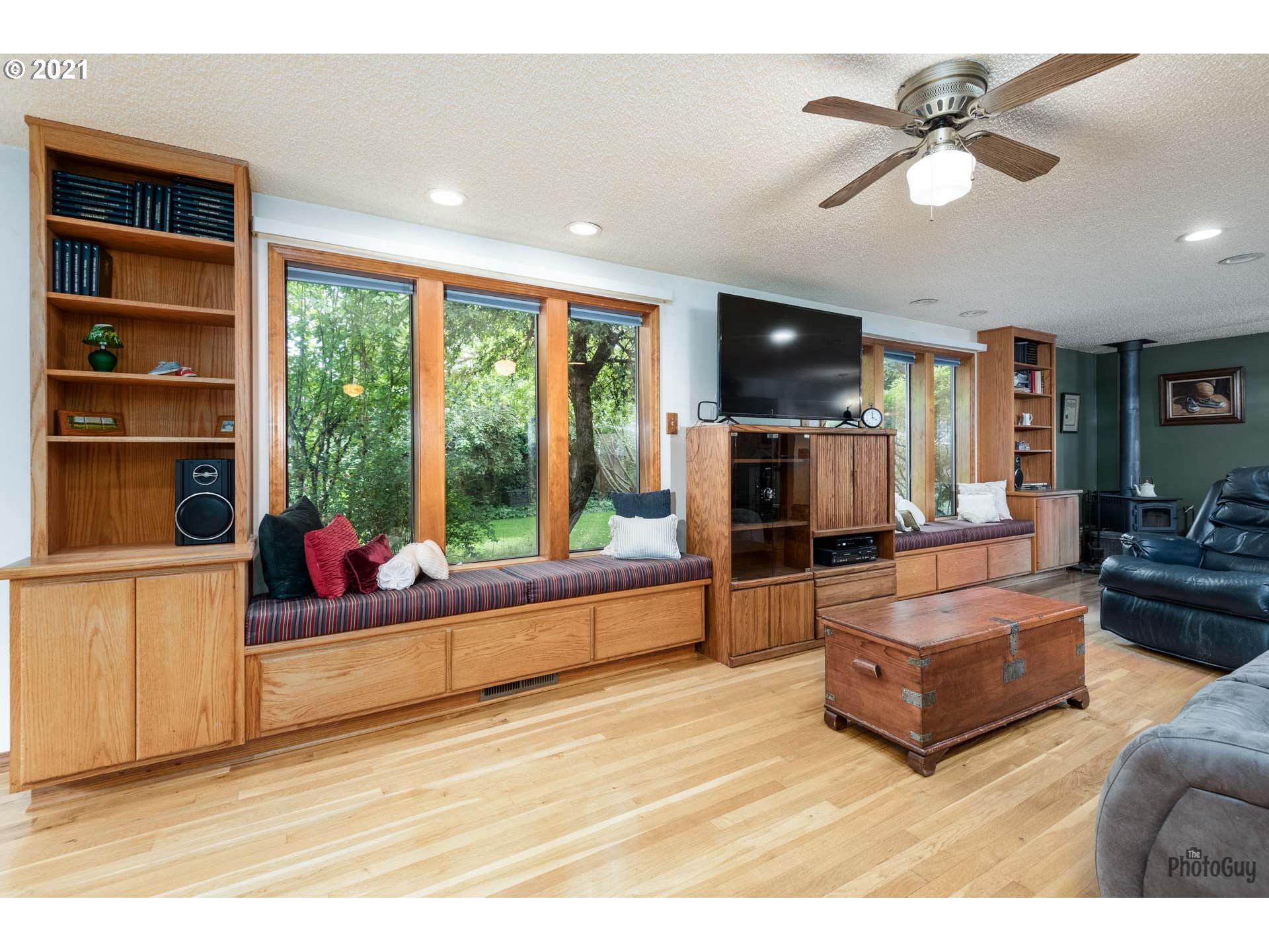 6861 C Street Springfield, OR 97478 - Photo 11 of 32 Gallery Image 11