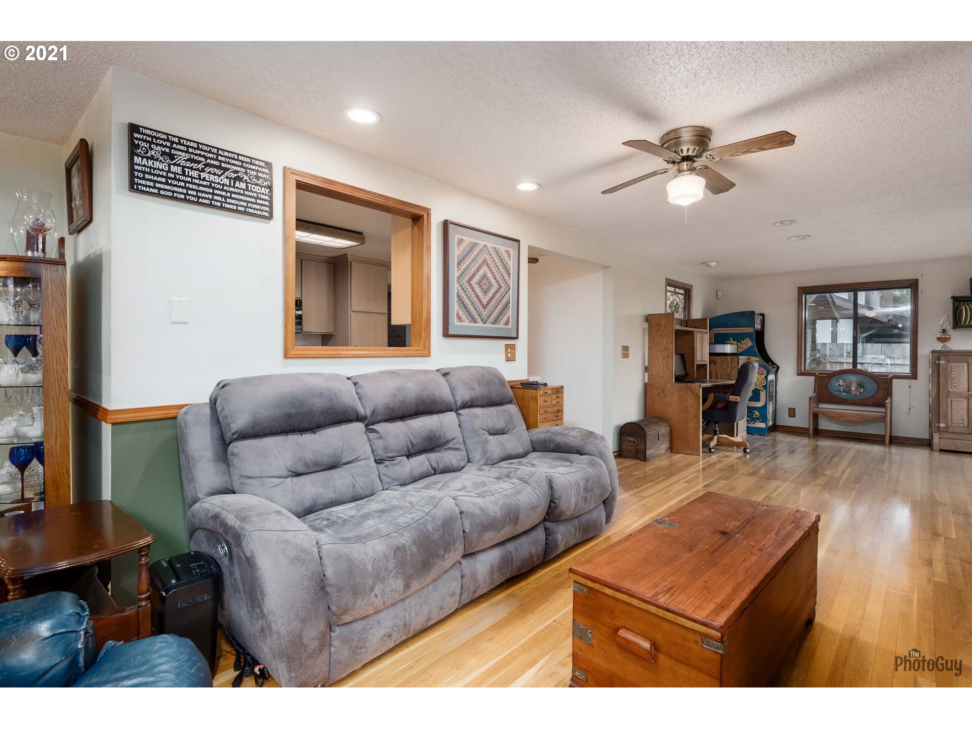 6861 C Street Springfield, OR 97478 - Photo 12 of 32 Gallery Image 12