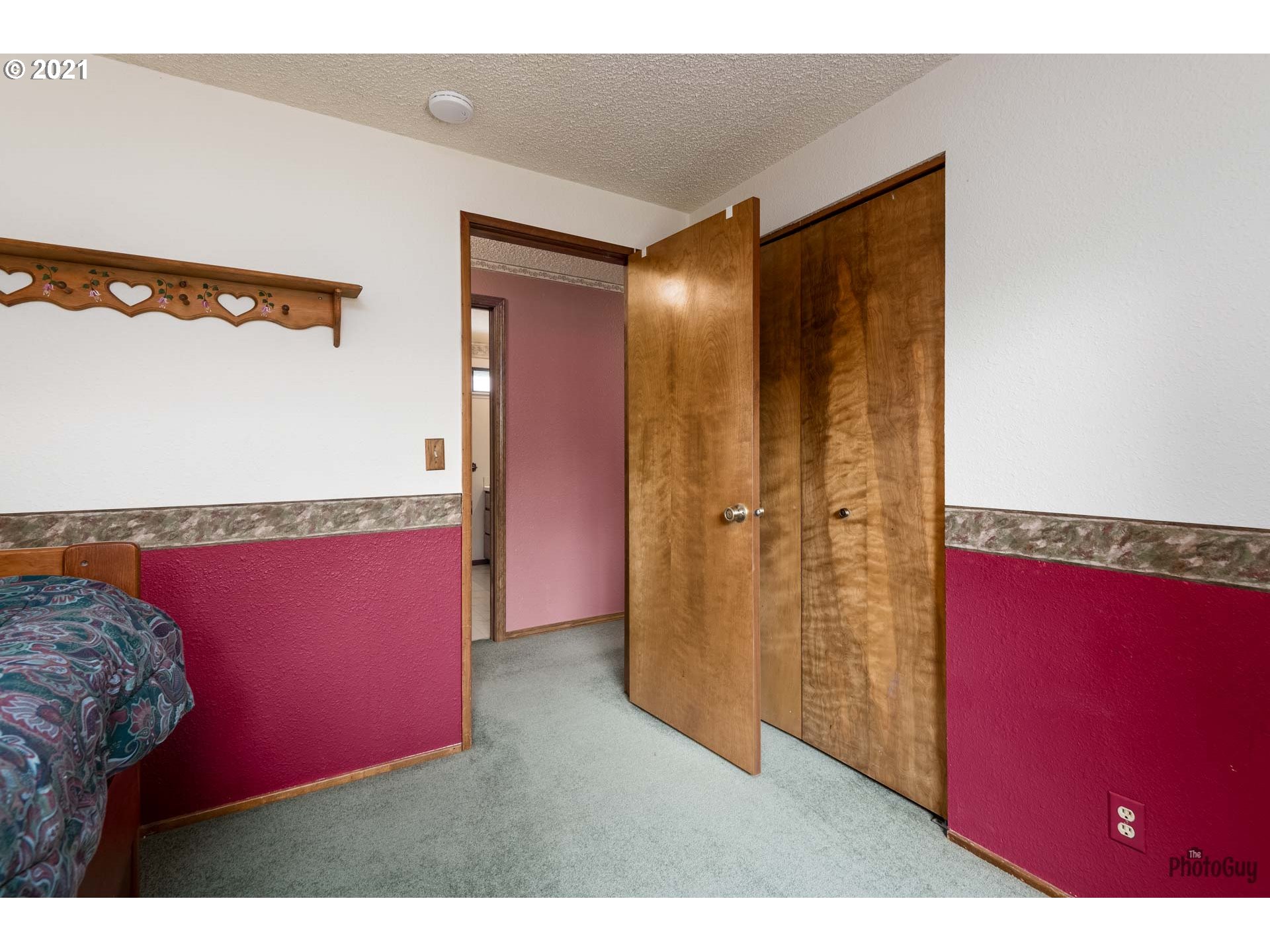 6861 C Street Springfield, OR 97478 - Photo 27 of 32 Gallery Image 27