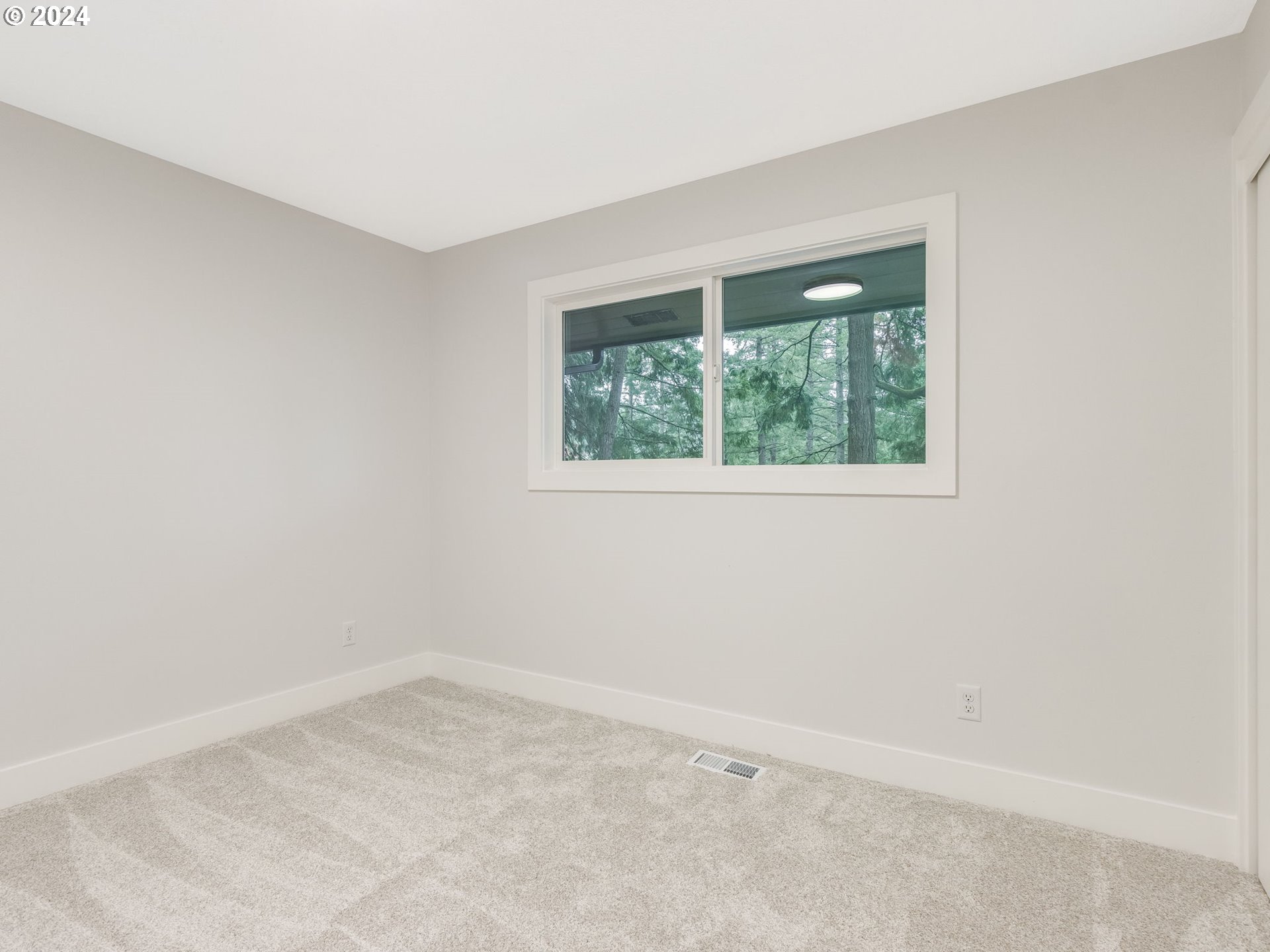 13977 Southeast Wiese Road Damascus, OR 97089 - Photo 33 of 47