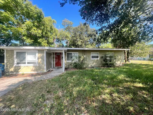 $1,700 | 6817 Camelot Road, Jacksonville, FL 32211