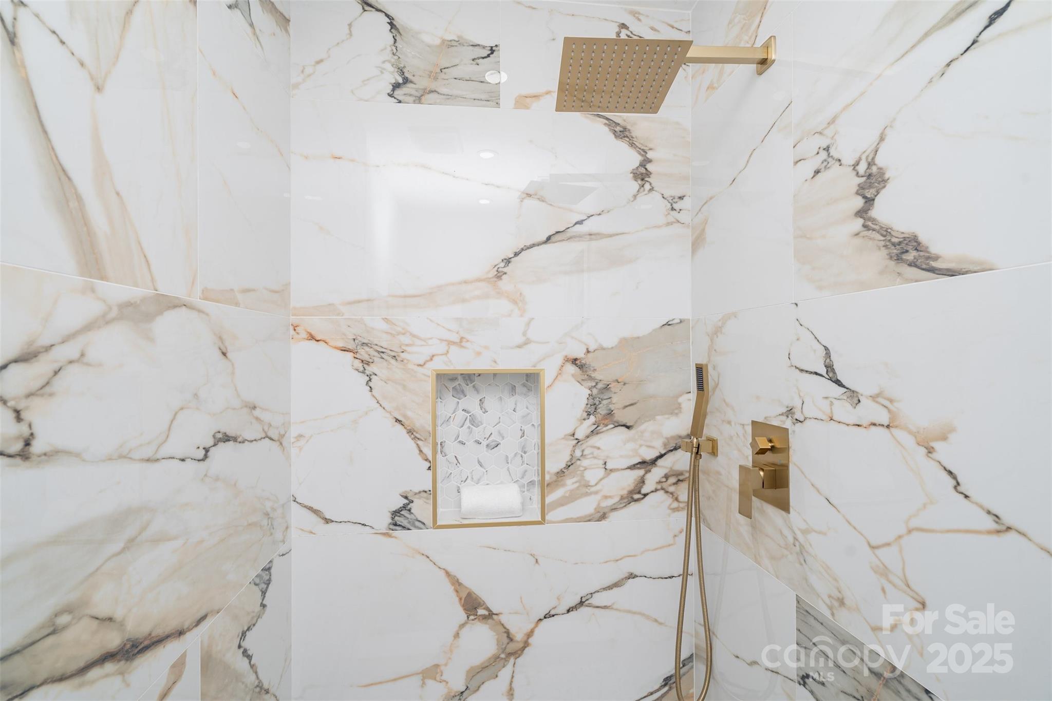 617 Jennings Road, Unit 14 Rock Hill, SC 29730 - Photo 19 of 42 a bathroom with a sink and toilet