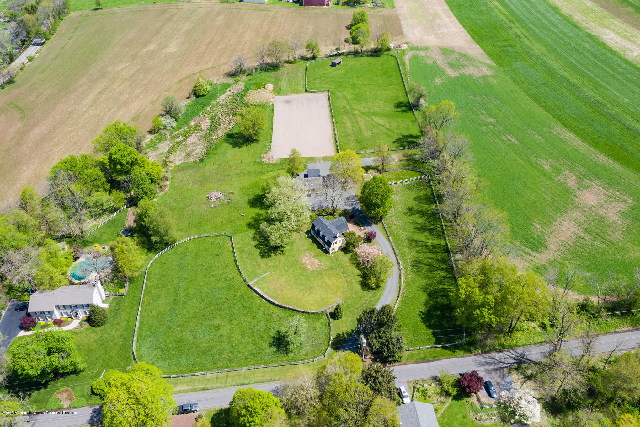9 Lindbergh Road Ringoes, NJ 08551 - Photo 4 of 32 DJI_0214-4161275